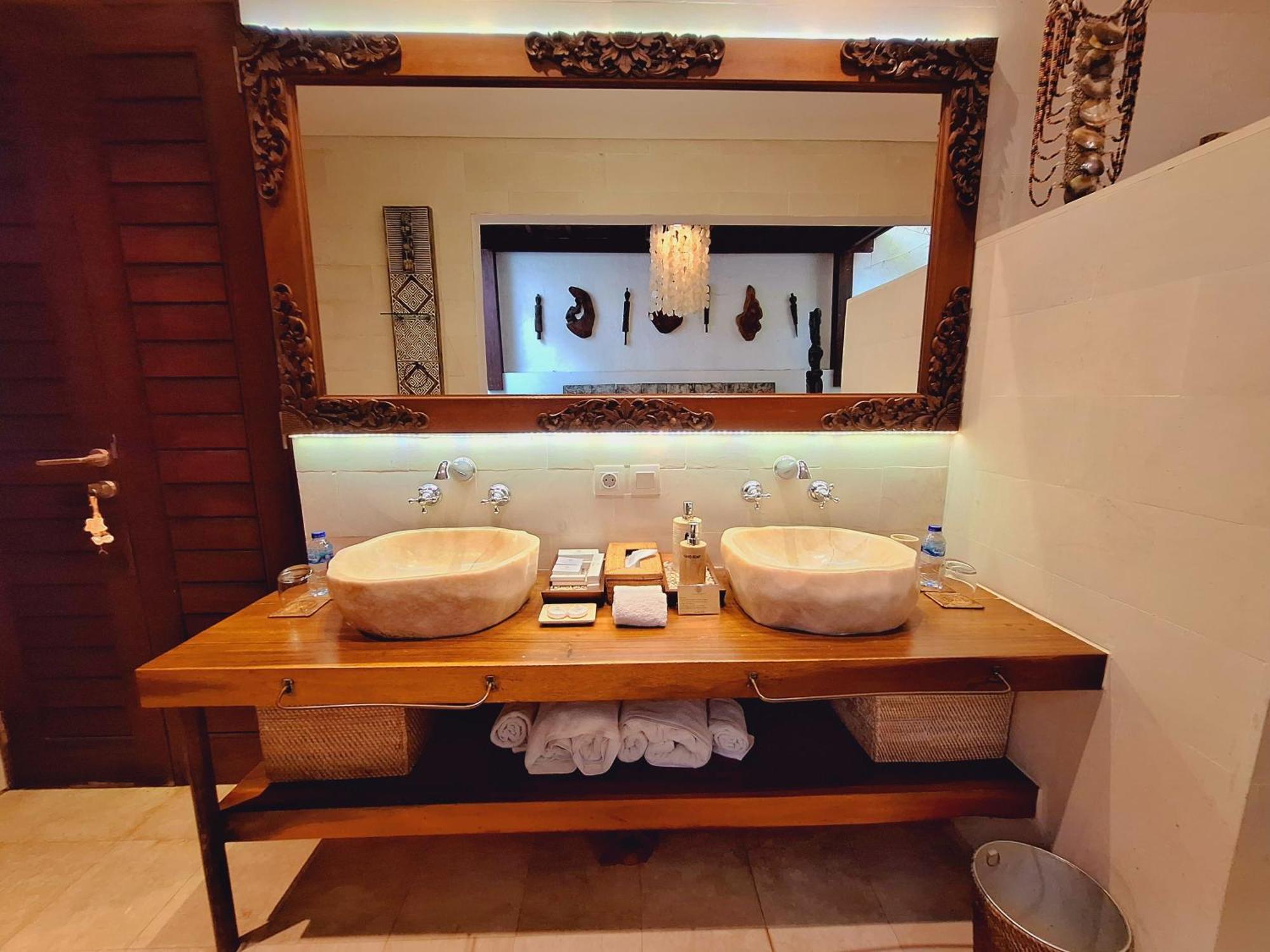 Villa Naty Canggu Exteriör bild